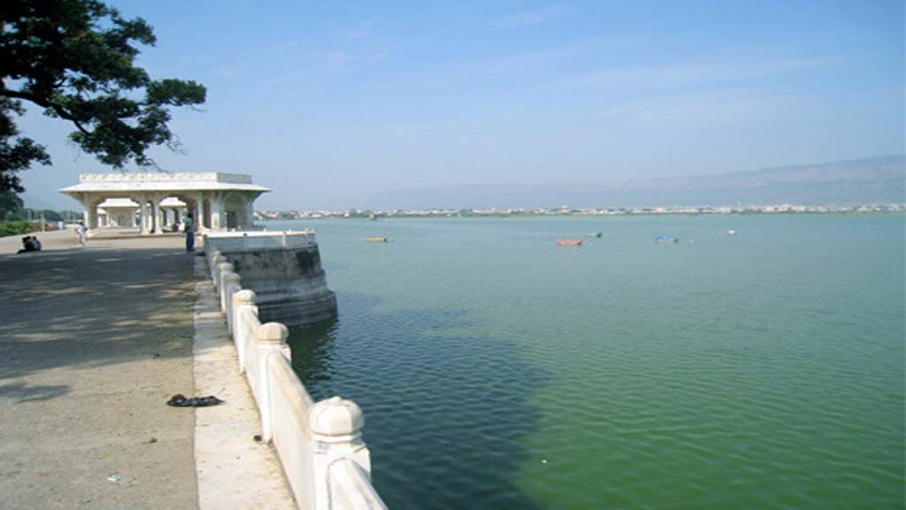 Ana Sagar Lake