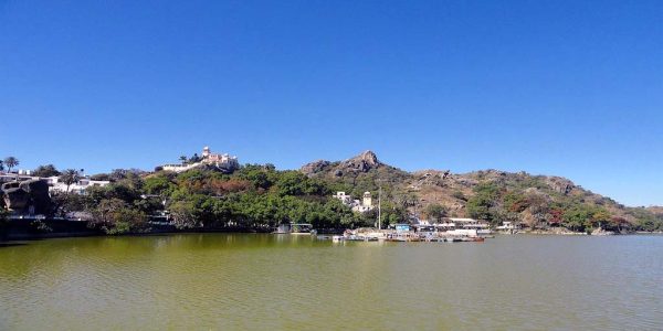 Nakki Lake