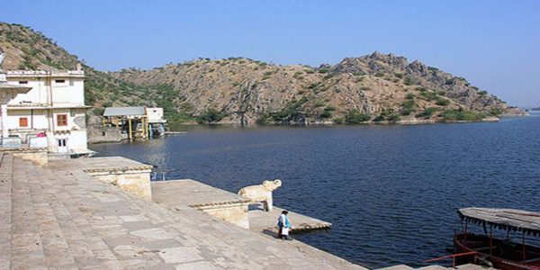 jaisamand lake