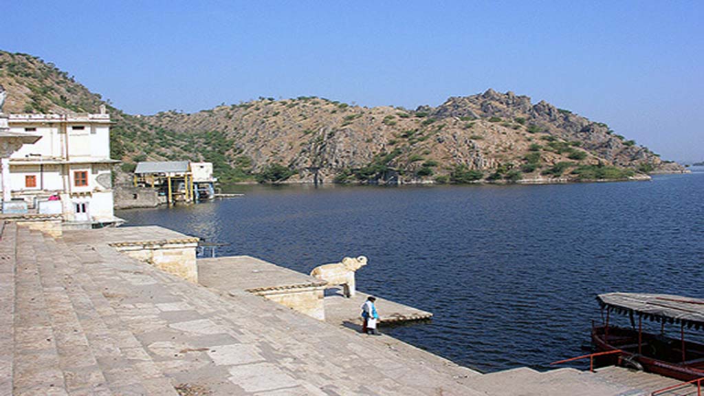 jaisamand lake